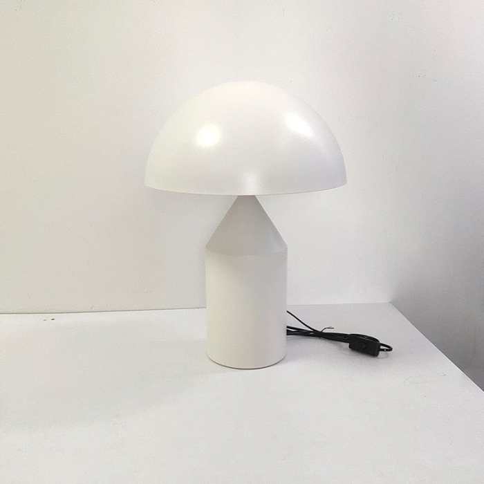Zenon Mushroom Table Lamp by Veasoon