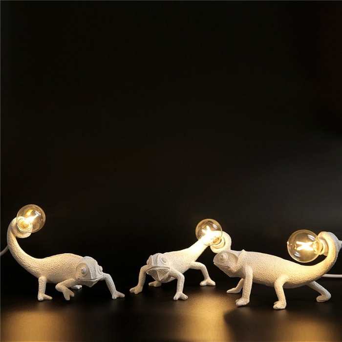 Chameleon Table Lamp by Veasoon