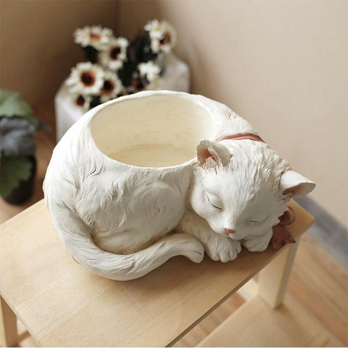 Sleeping Cat Flower Pot by Veasoon