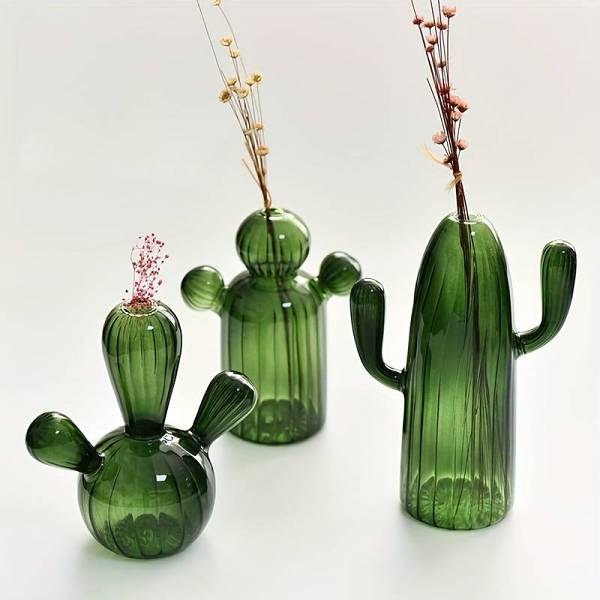 Cactus Glass Vase by Veasoon