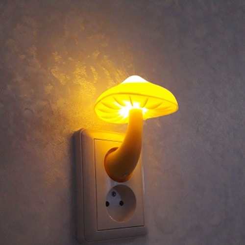 Mini Mushroom Night Lamp by Veasoon