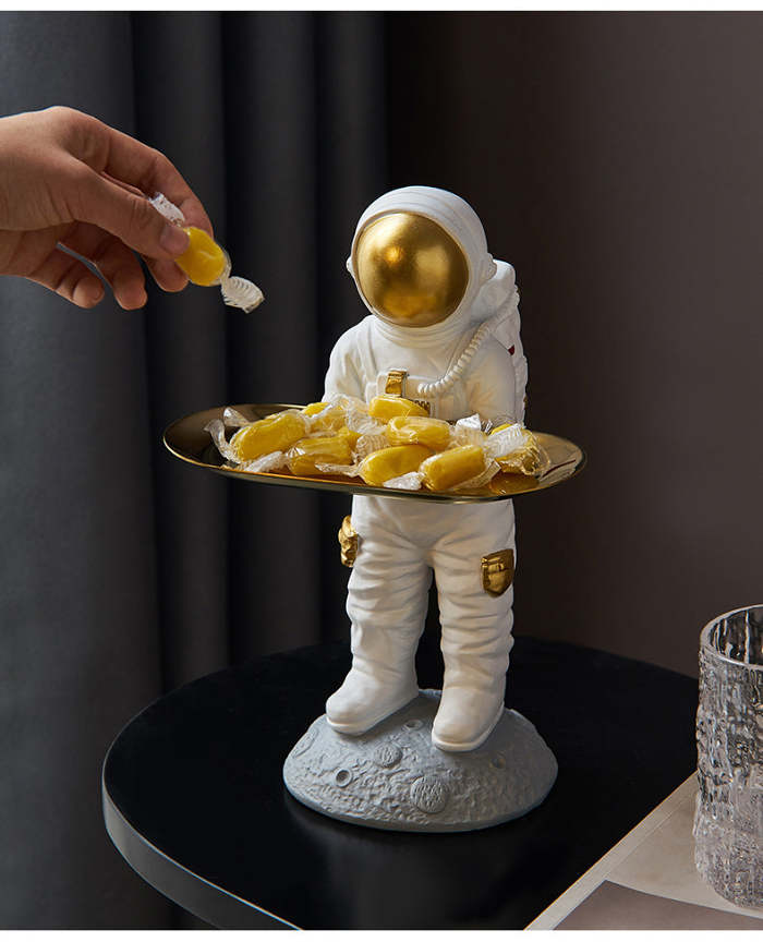 Astronaut Decorative Tray by Veasoon