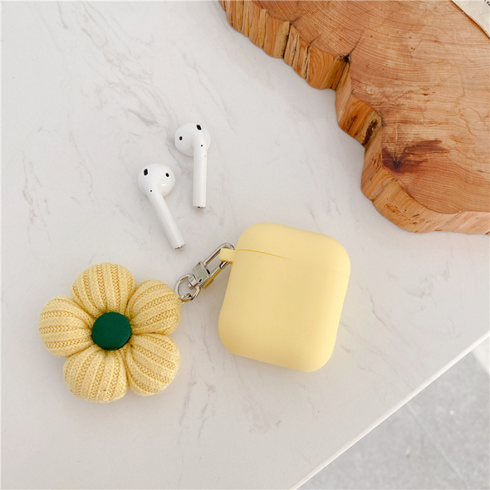 Knitted Daisy Airpod Case Cover (4 Colours) by Veasoon