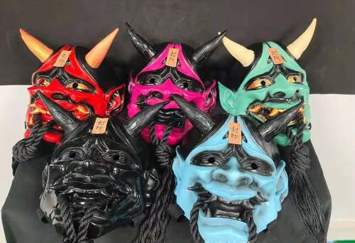 Ghost Mask with Rope by Veasoon