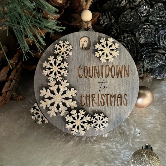 Handmade Wood CarvingsCountdown to Christmas Sliding Ornament