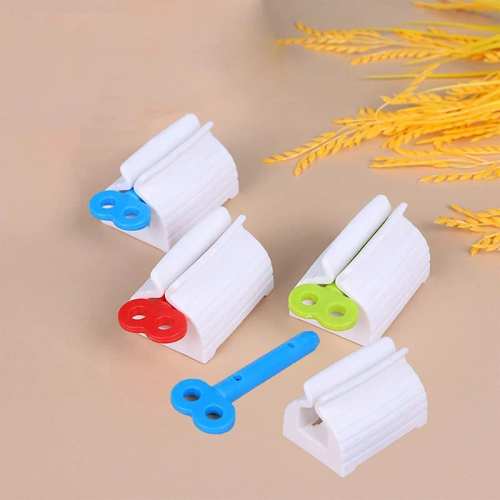 Rolling Toothpaste Squeezer