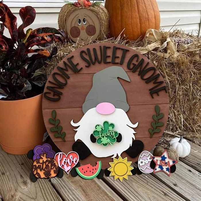 2023-Christmas Hot Sale 48% OFF -Cute 3D Seasonal Interchangeable Gnome Door Hanger