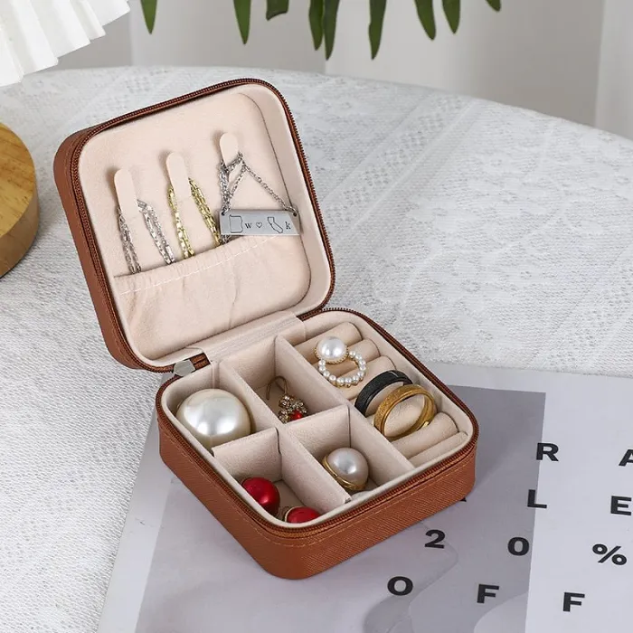 (Buy 2 Free Shipping & Extra $10 OFF)   Portable Anti-oxidation Jewelry Storage Box