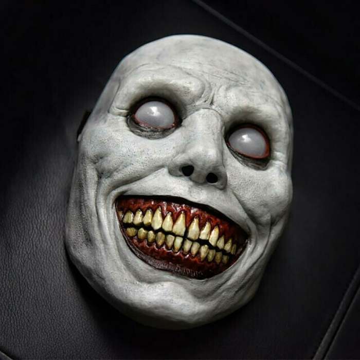 Halloween Promotion-Creepy Halloween Smiling Demon Face