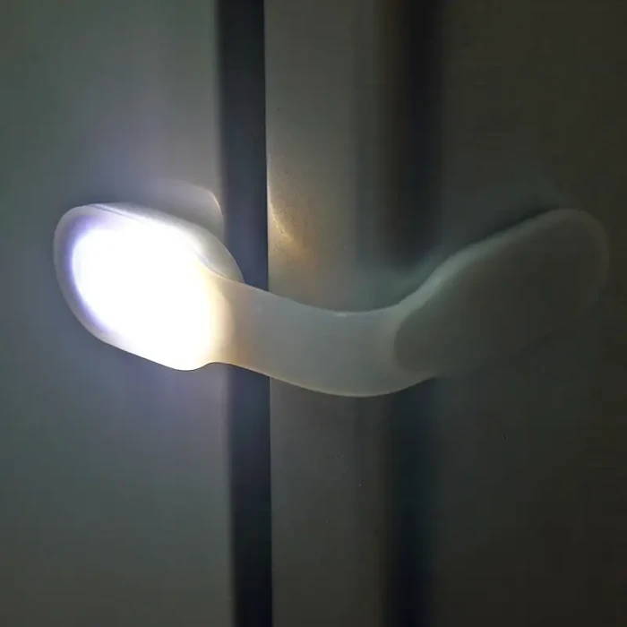 Button Silicone Clip Lamp