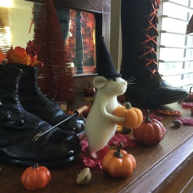 LAST DAY -50% OFFHandmade Halloween Mouse With A Pumpkin