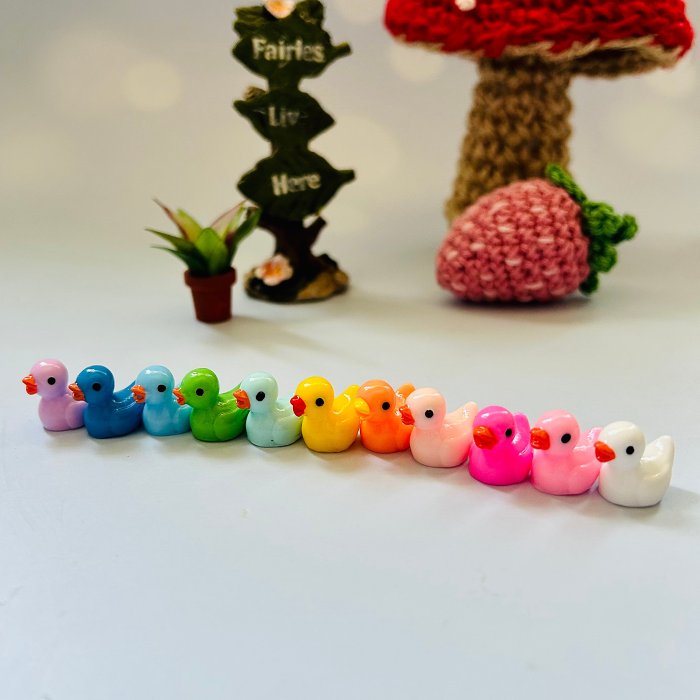 Tiny Ducks | Challenge Hiding 100 Ducks