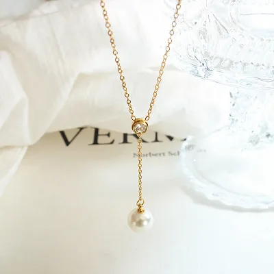 Lilac Crystal Pearl Gold Necklace