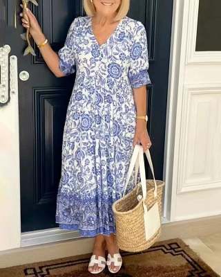 2023 new large size V-neck floral dress
