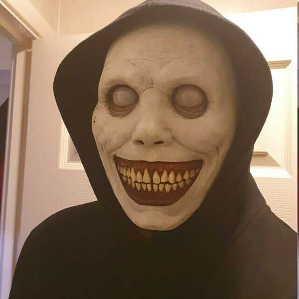 Halloween Promotion-Creepy Halloween Smiling Demon Face