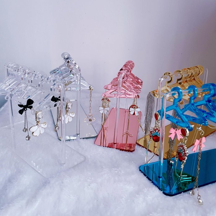 Mini Earring Stand