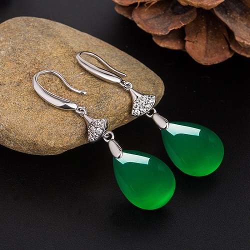 Natural Green Jade Water Drop Earring