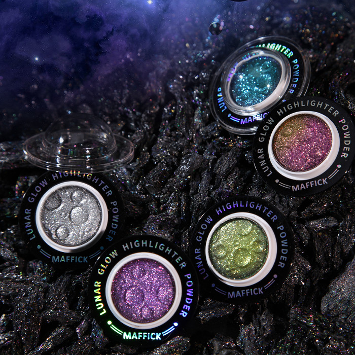 Chameleon Face Highlighter Palette