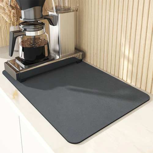 Super absorbent kitchen drying mat