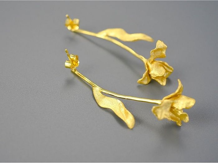 Flower Silver Dangle Earrings