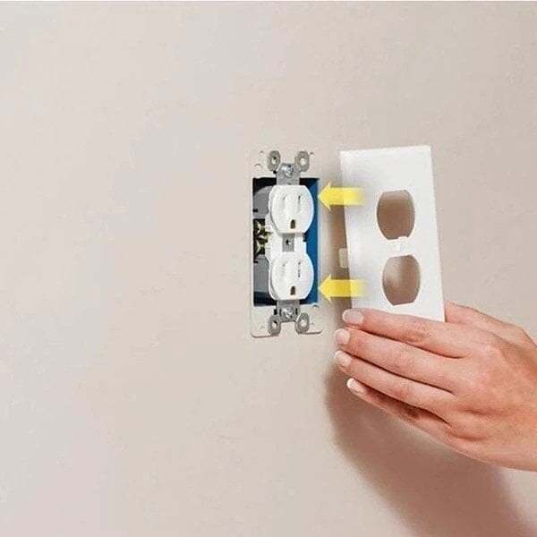 Christmas Sale 49% OFF- Outlet Wall Plate With Night Lights (No Batteries or Wires)