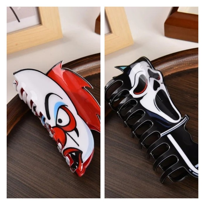 Scary Movie Themed Ghostly Faces Hair Clips