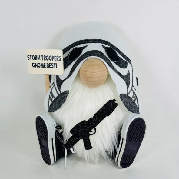 Enchanting Star Gnome : Whimsical Custom Art for Fans