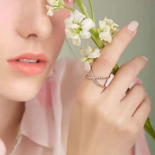 Eva's Harmony Gold Ring