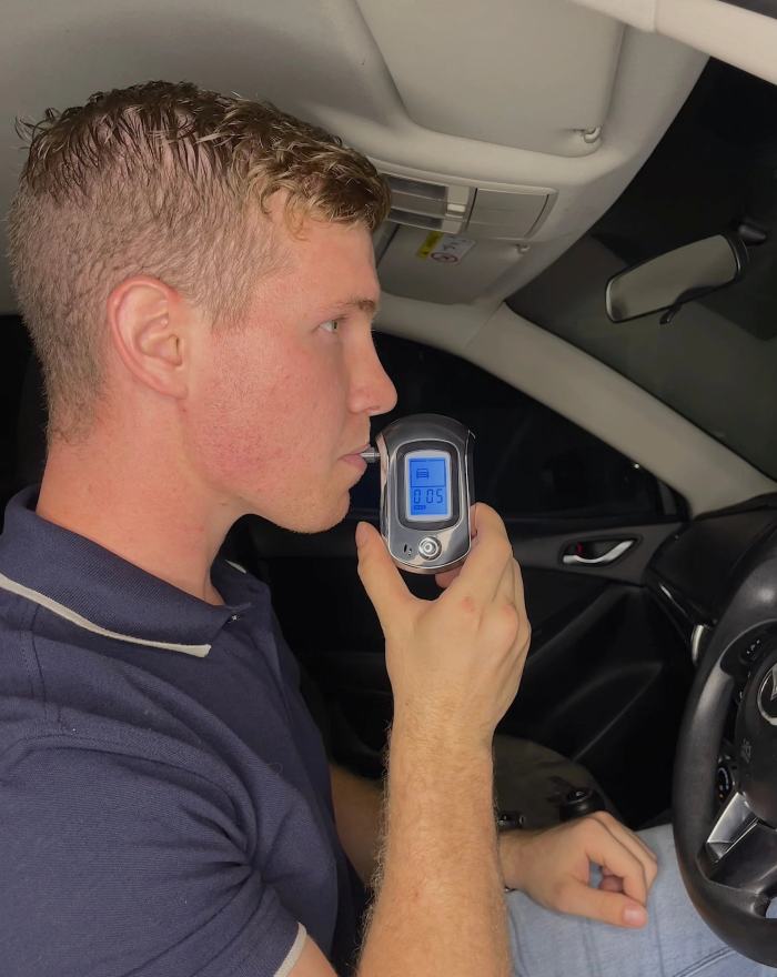 Hot Sale Am-I-Right Breathalyser