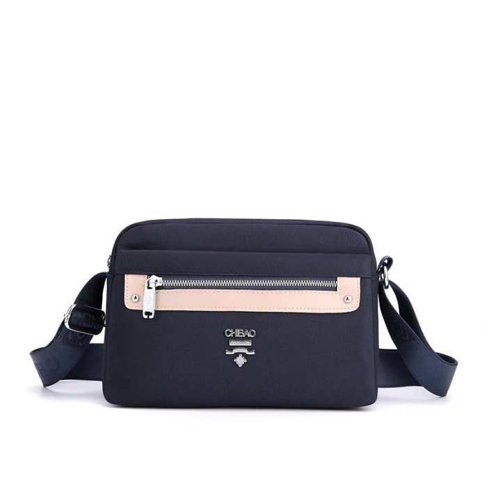 Simple Fashionable Nylon Shoulder Bag