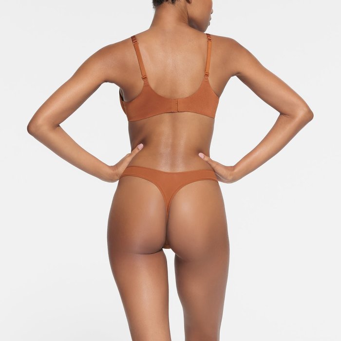 -NIPPLE PUSH-UP BRA