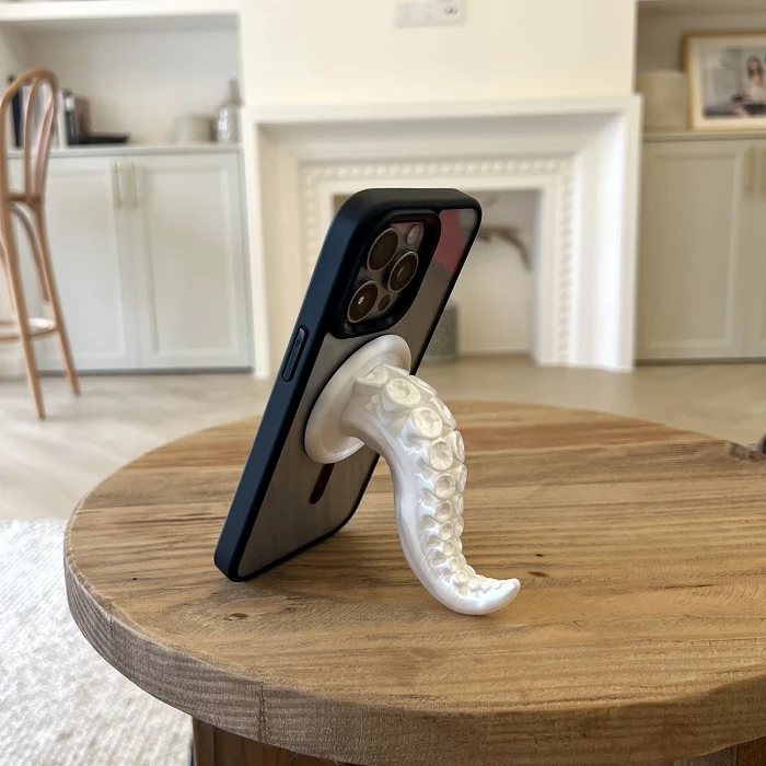 Octopus Claw Magnetic Bracket/Hook Up