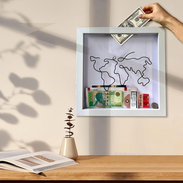 Travel Box for Memories