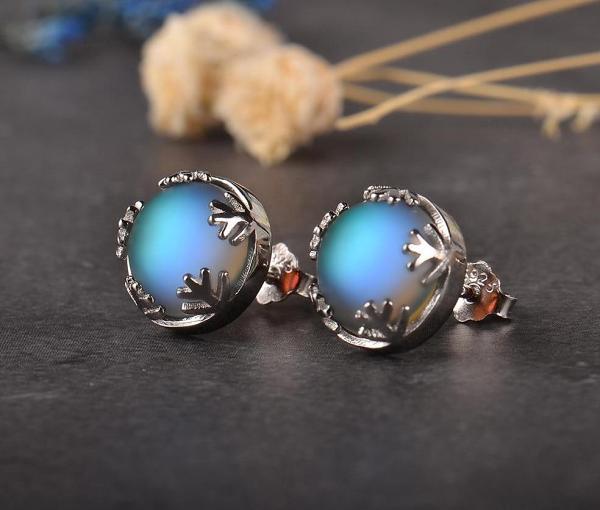 Moonlight Silver Earrings Studs