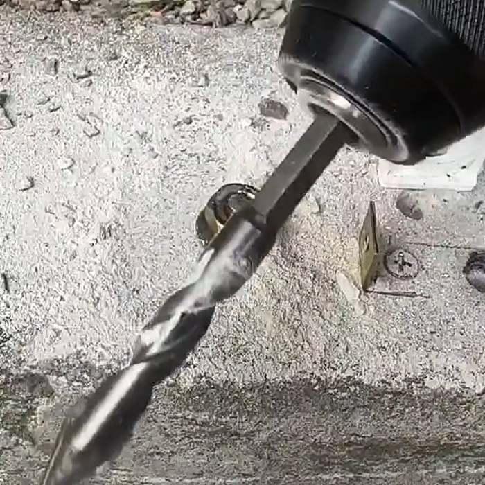 HOT SELLHigh-strength eccentric twist drill bit