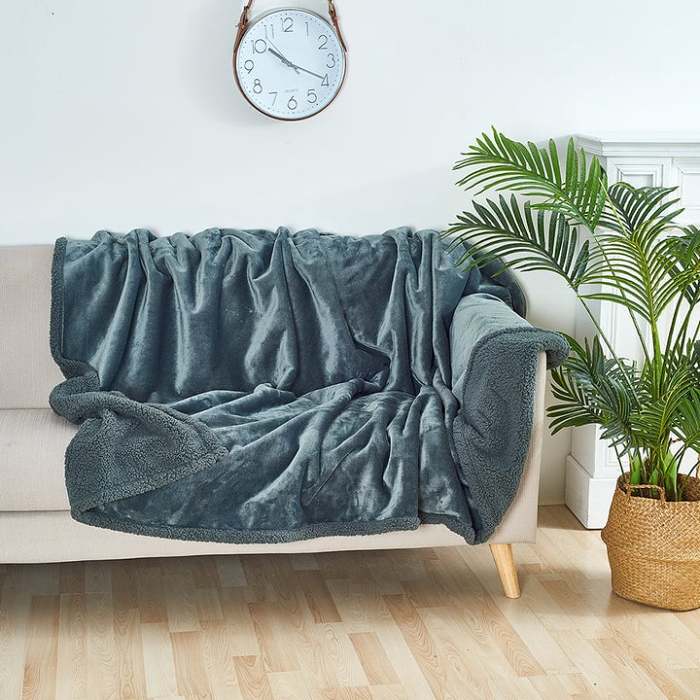 Hot Sale-The Waterproof Blanket