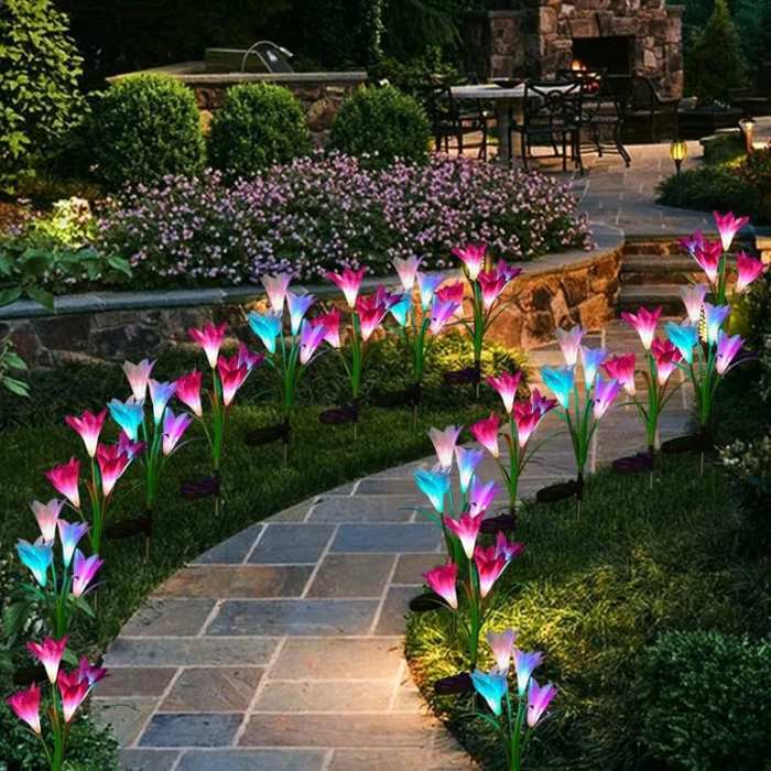 Solar Lily Garden Light