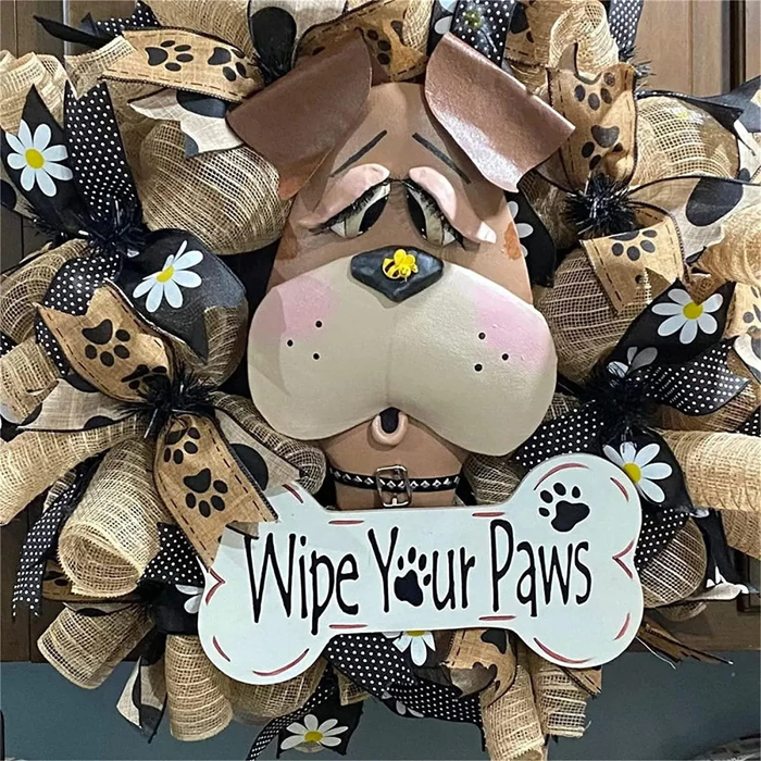 ON SALEAdorable Dog theme wreath -
