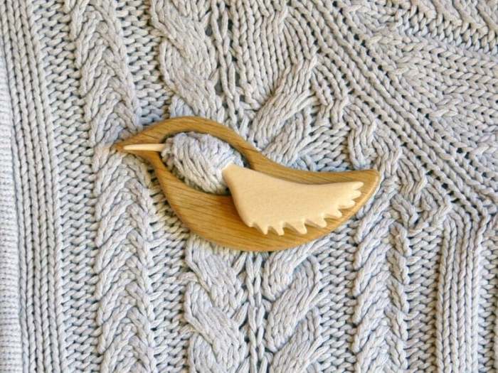 Last Day 70%OFFBrooch pin with wooden animal pattern (sweater clip)