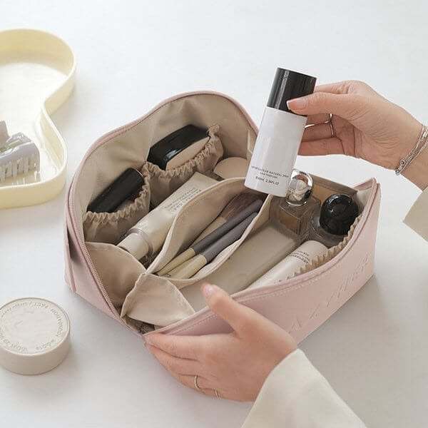 Large capacity travel cosmetic bag