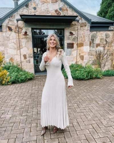 2023 Fall New Long Sleeved Knit Midi Dress