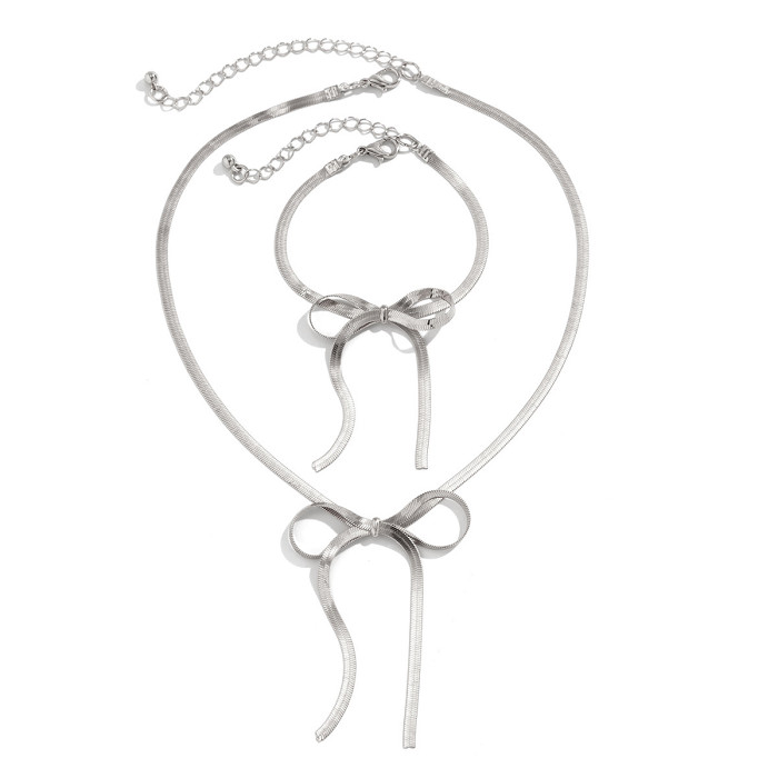 Chain Bow Earrings