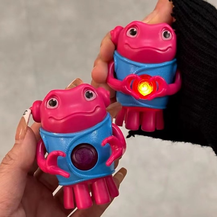The Aliens Who Can Compare Hearts