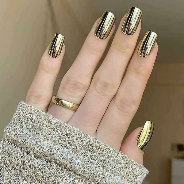 2024 Glamorous Metallic Mirror Nail Polish