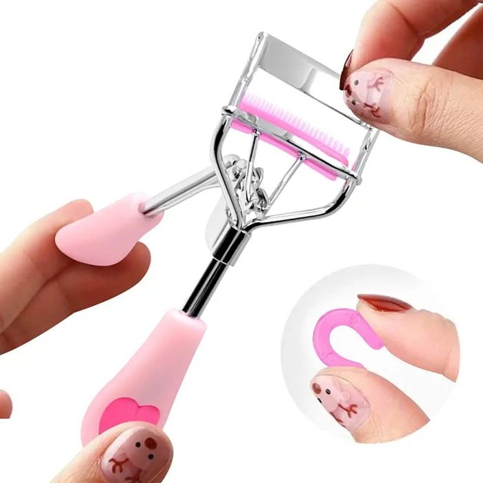 Eyelash Curler with BrushBUY MORE SAVE MORE