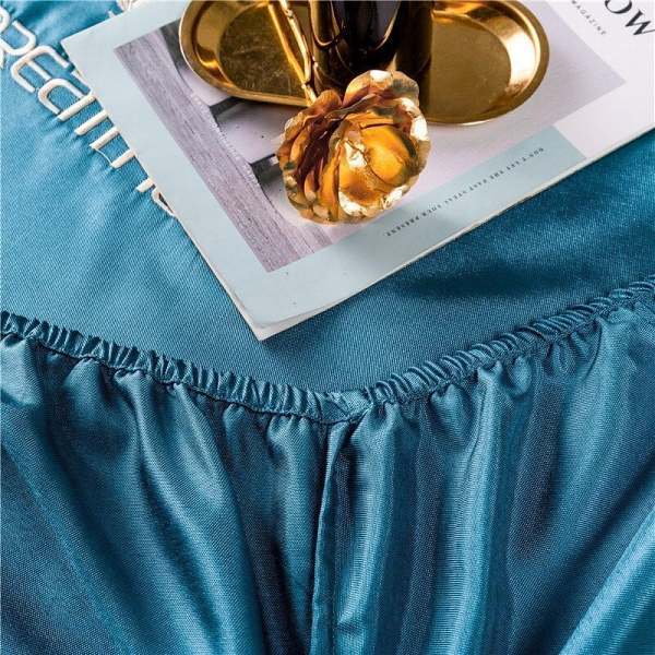 Free Pillowcase -Ice Silky