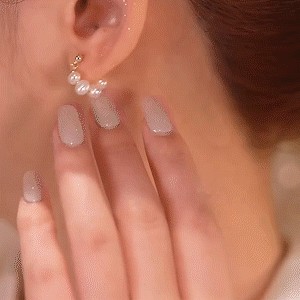 To My Dearest Daughterelegant pearl earrings