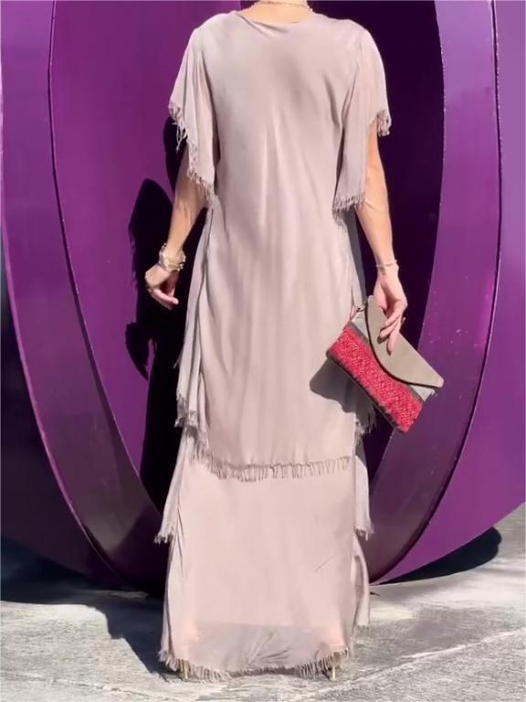 Elegant V-neck Maxi Dress