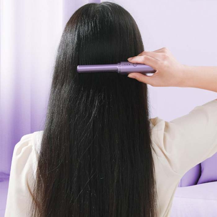 Latest Hairdressing Comb