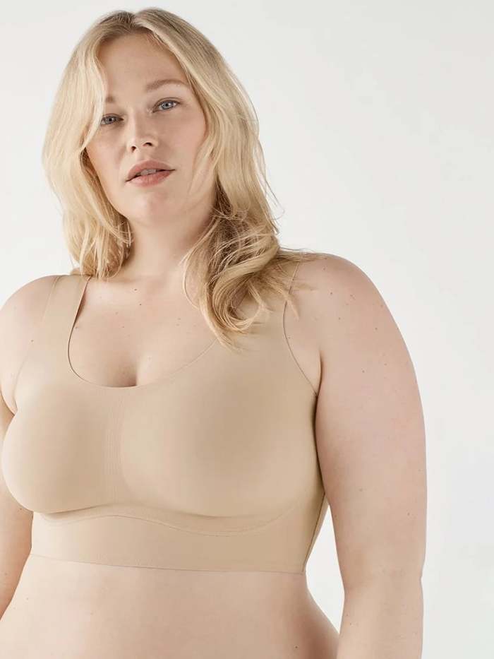 Plus Size Ultra Comfort Seamless Shaping Wireless Support Bra